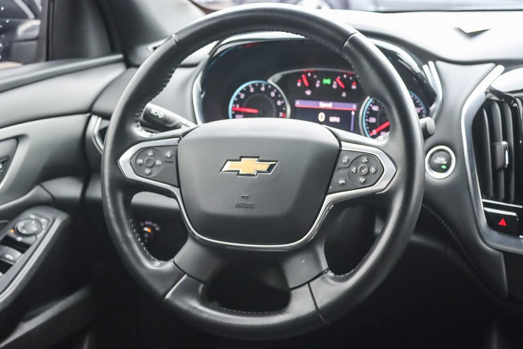 Used 2022 Chevrolet Traverse LT image 24
