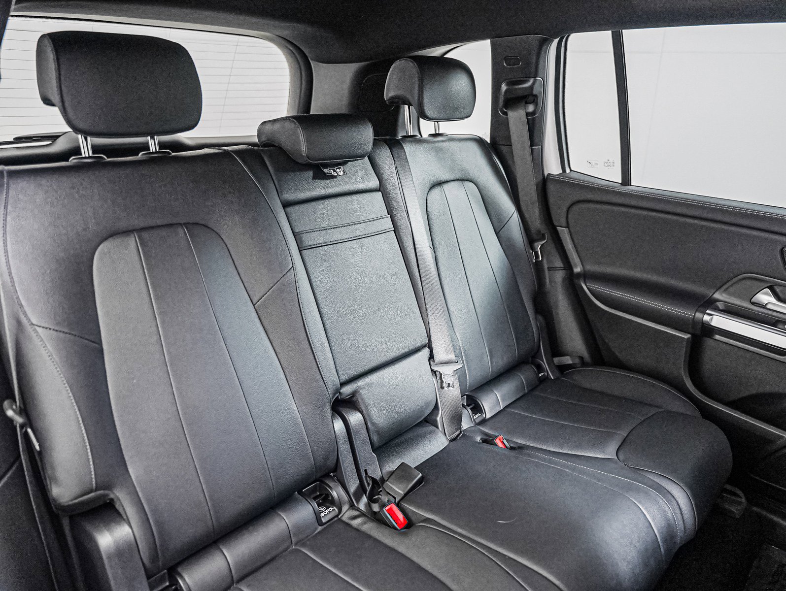 Certified 2025 Mercedes-Benz EQB 250+ image 13