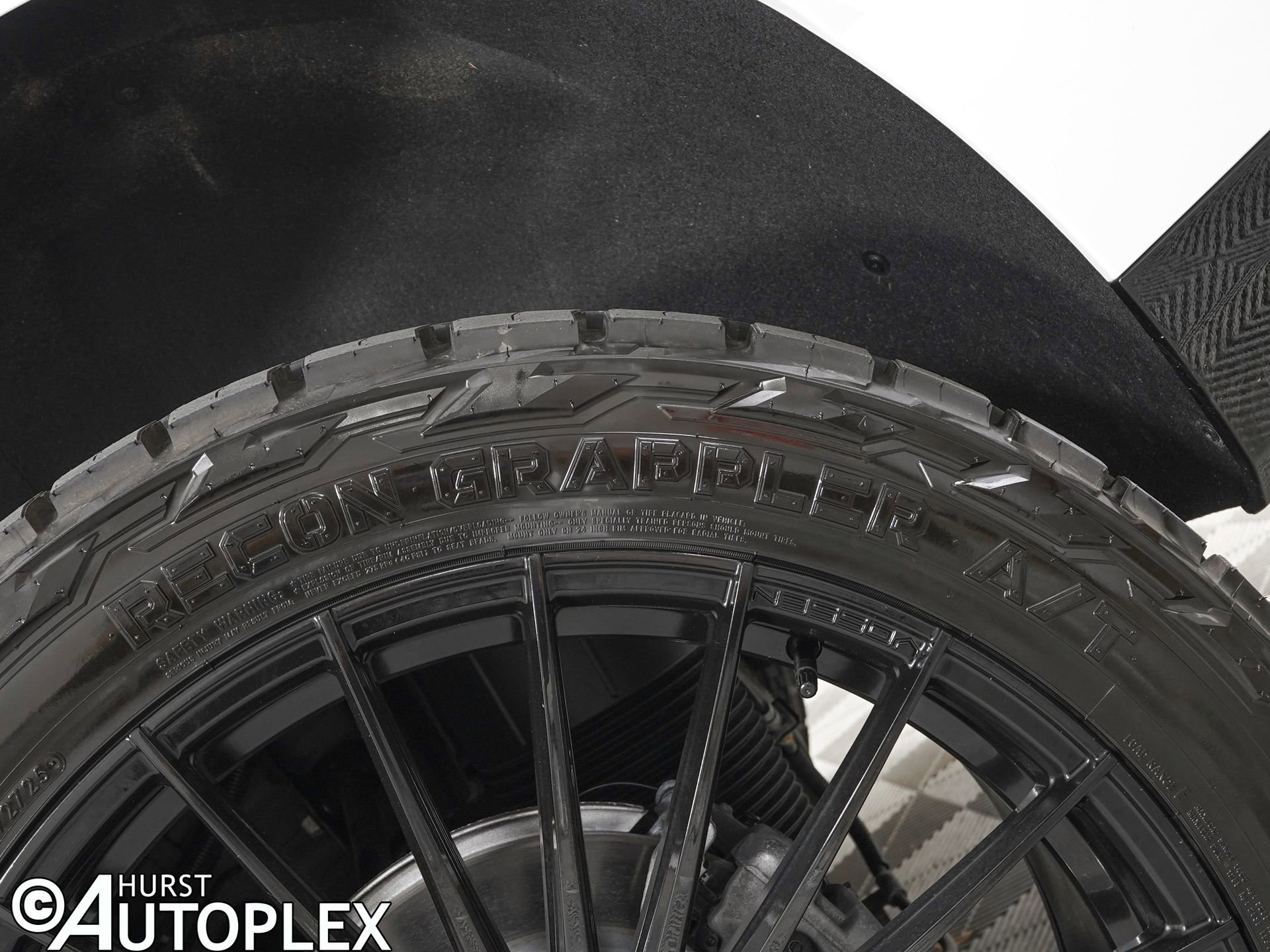 Used 2026 Cadillac Escalade Sport w/ Touring Package image 38