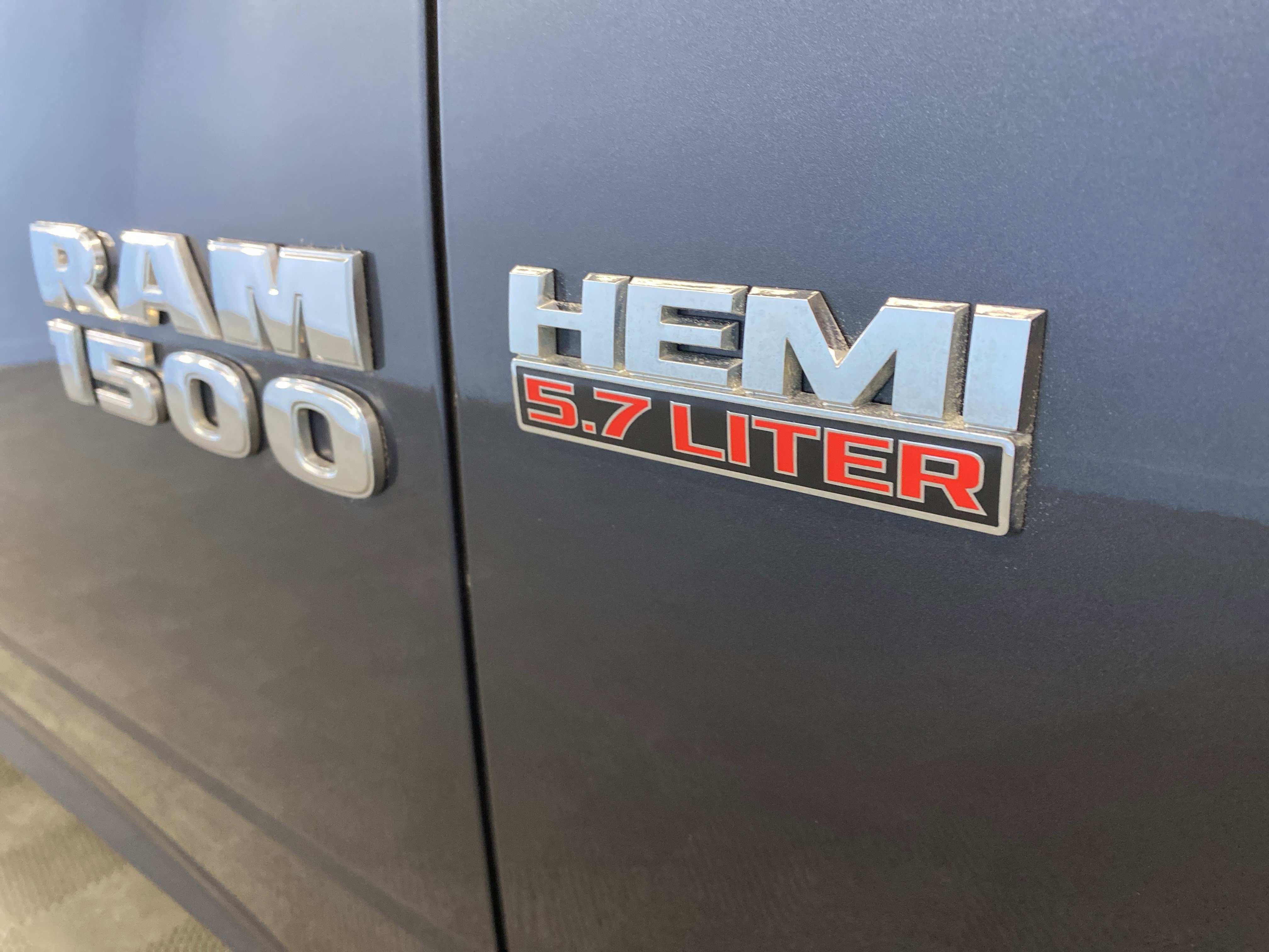 Used 2014 RAM 1500 Express image 40