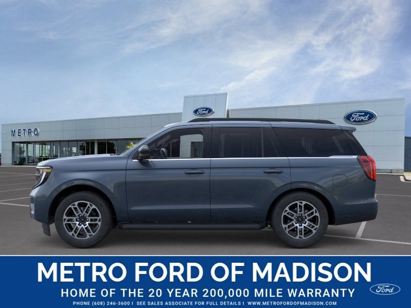 New 2026 Ford Expedition Active AWD/4WD image 3