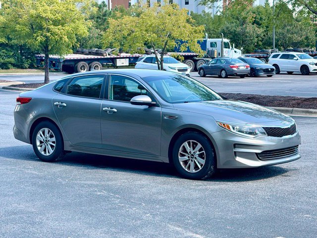 Used 2017 Kia Optima LX FWD image 10