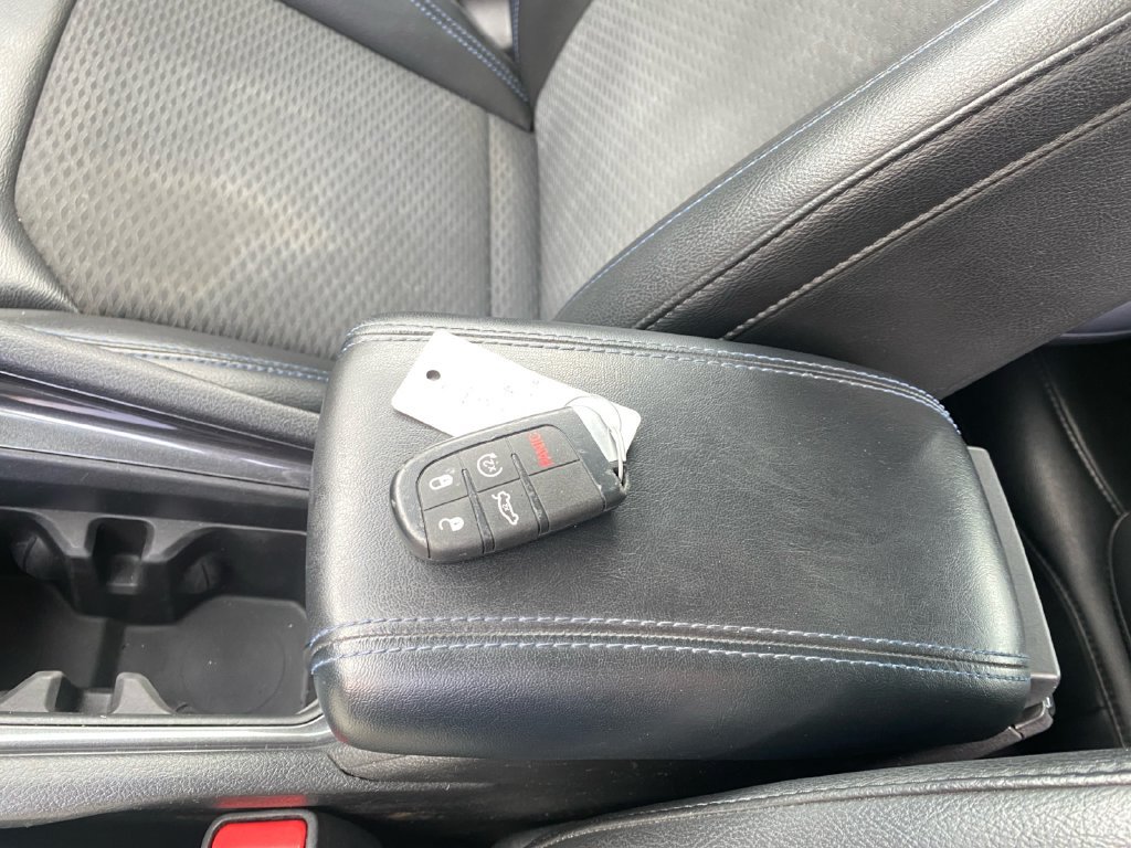 Used 2022 Jeep Compass Latitude w/ Sun and Sound Group FWD image 31