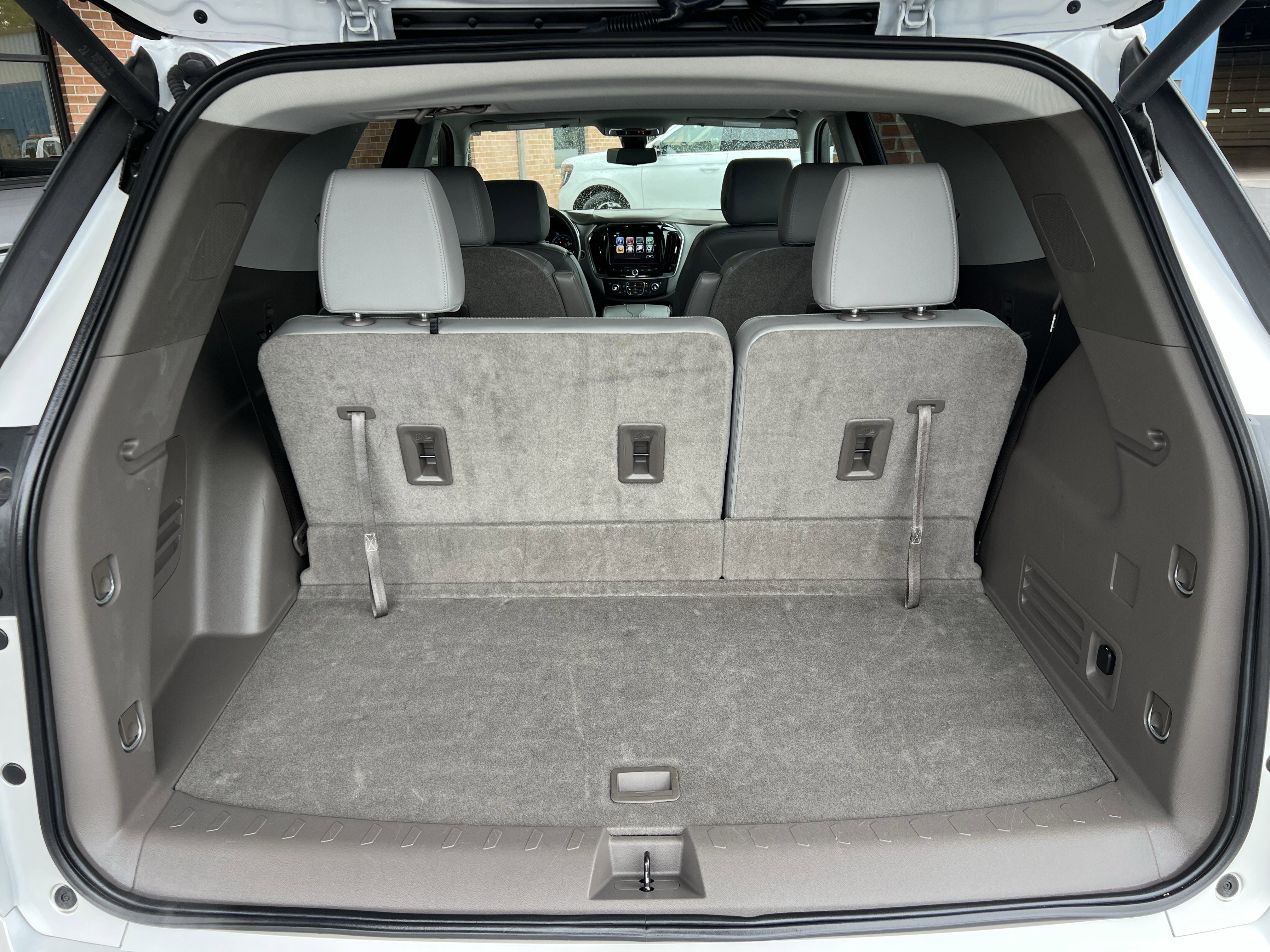 Used 2019 Chevrolet Traverse Premier AWD/4WD image 46