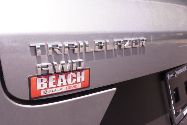 Used 2023 Chevrolet TrailBlazer LT w/ Convenience Package AWD/4WD image 38