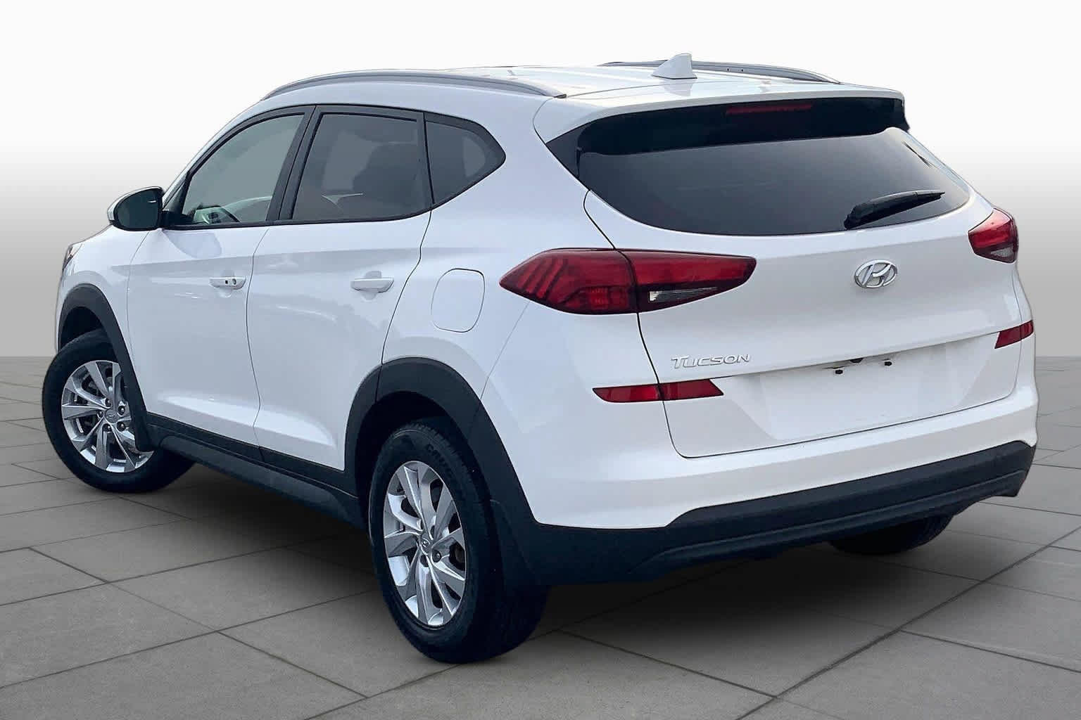 Used 2021 Hyundai Tucson Value FWD image 11