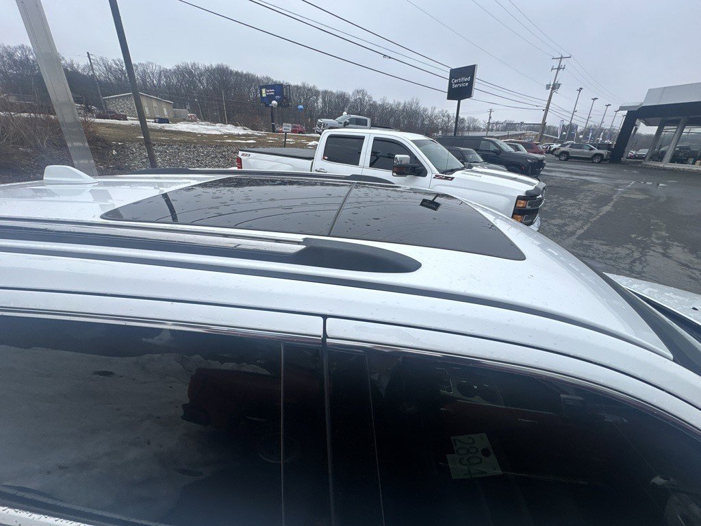 Used 2020 Jeep Grand Cherokee Overland video 5