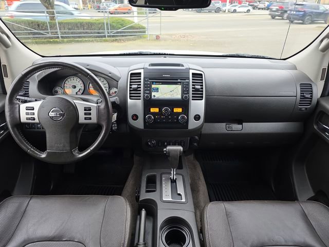 Used 2015 Nissan Frontier PRO-4X w/ Pro-4x Luxury Package image 13