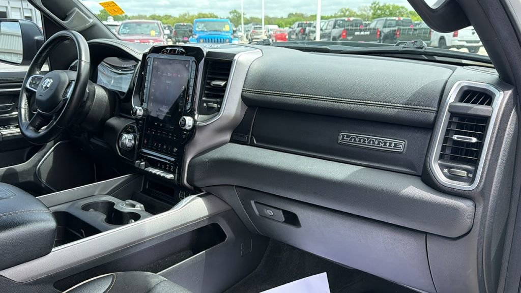 Used 2021 RAM 1500 Laramie image 33