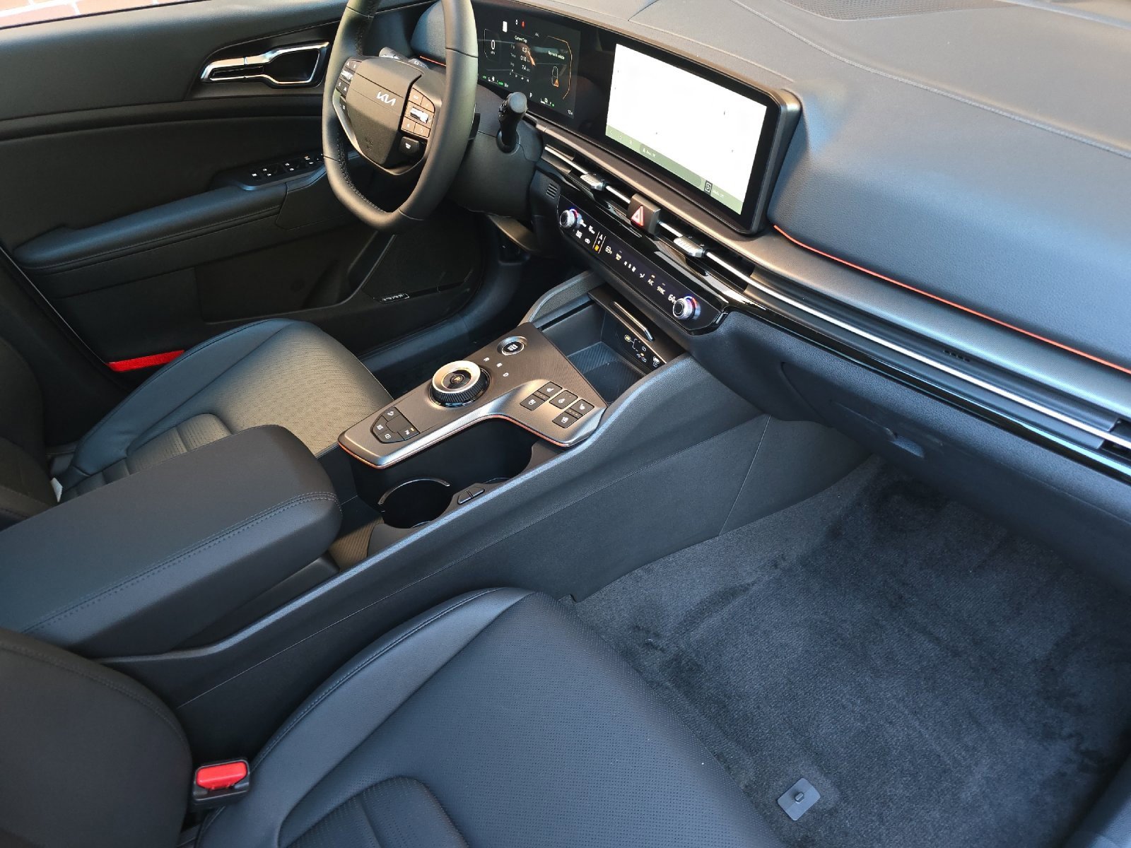 New 2026 Kia Sportage SX Prestige image 16