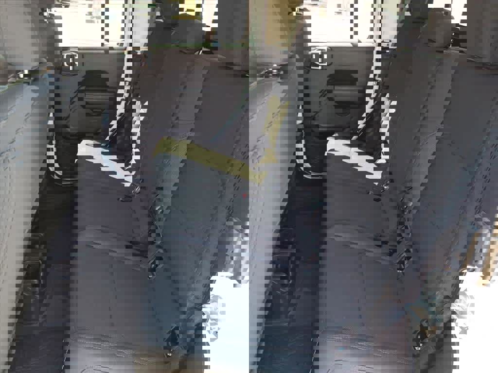 Used 2023 Jeep Gladiator Sport image 18