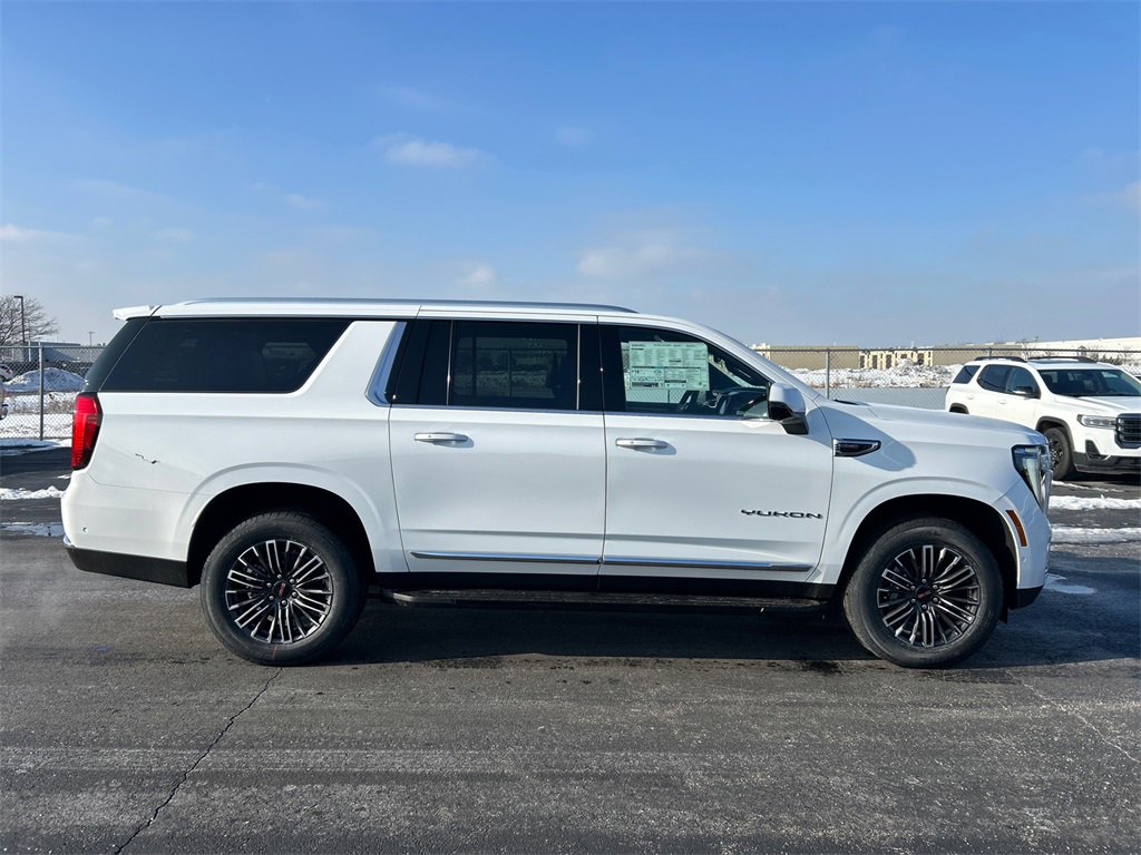 New 2026 GMC Yukon XL Elevation w/ Elevation Premium Package image 9