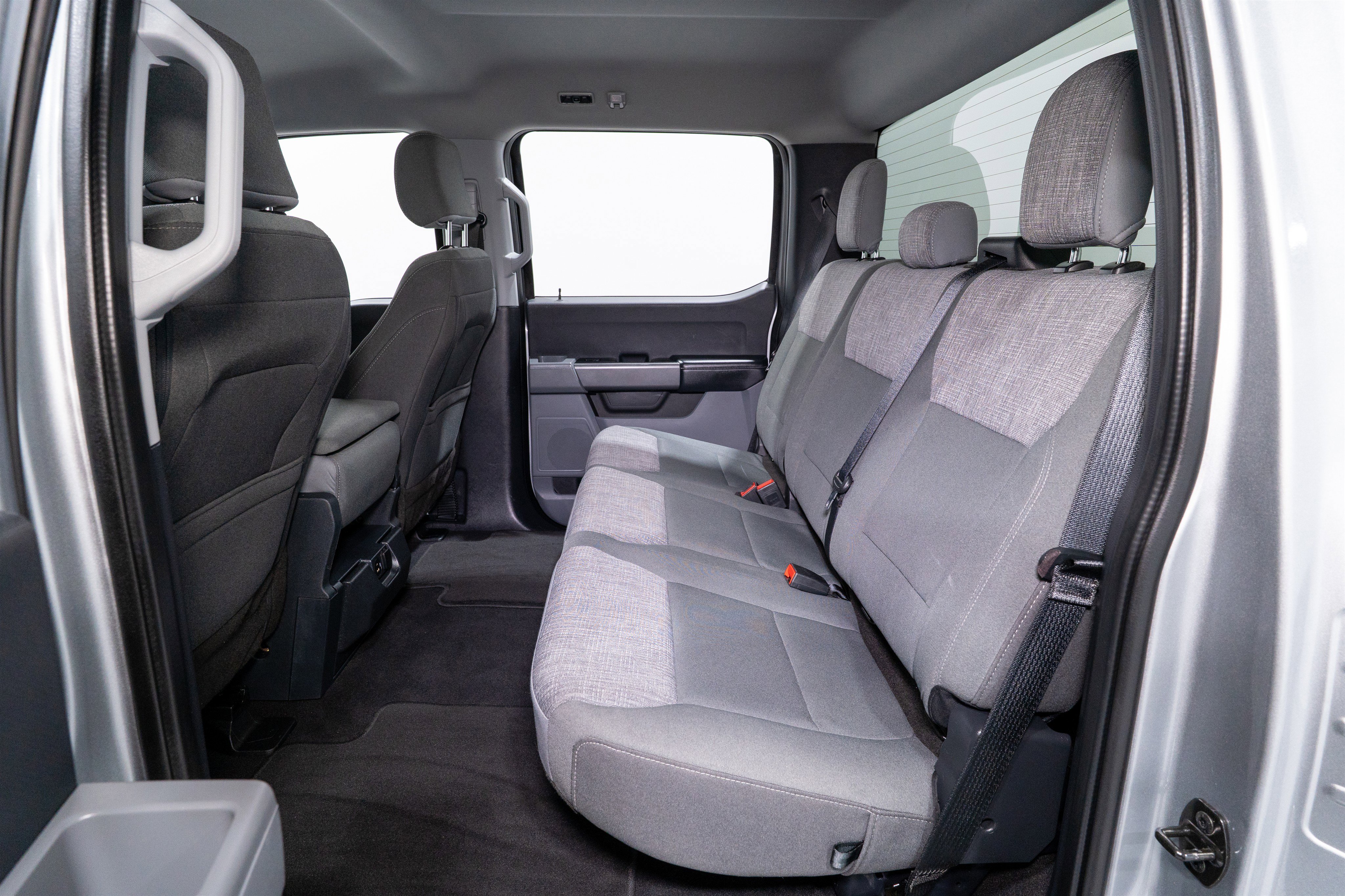 Used 2023 Ford F150 XLT w/ XTR Package image 32