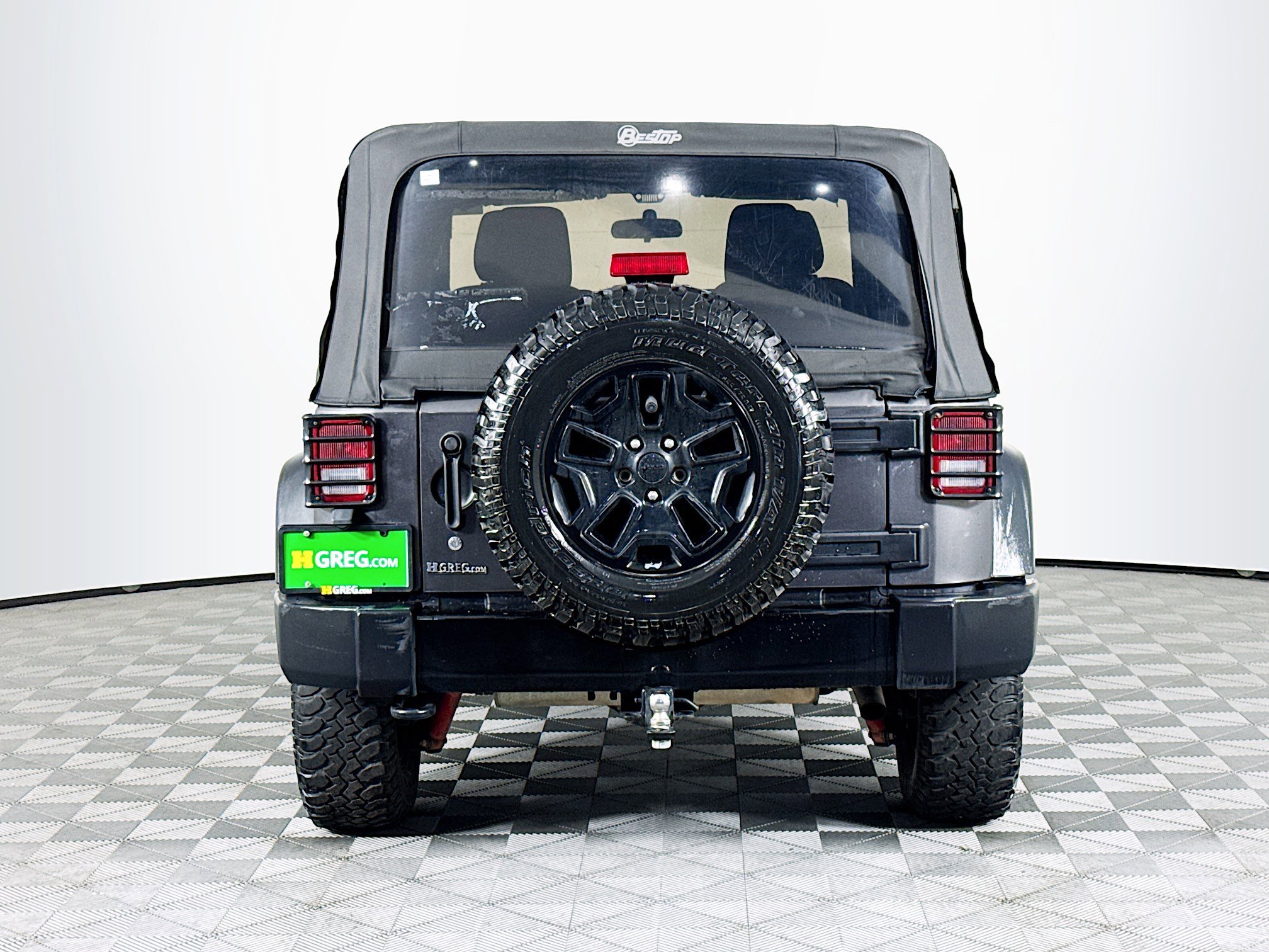 Used 2018 Jeep Wrangler Sport image 8