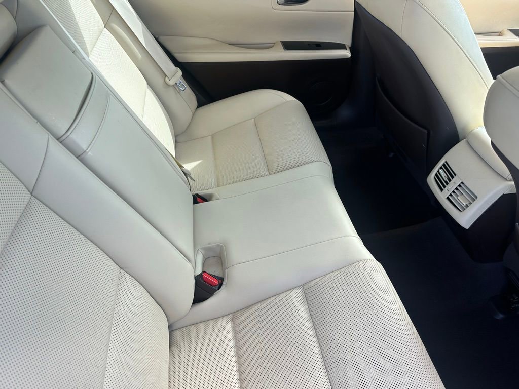Used 2018 Lexus ES 350 w/ Navigation System Package image 17