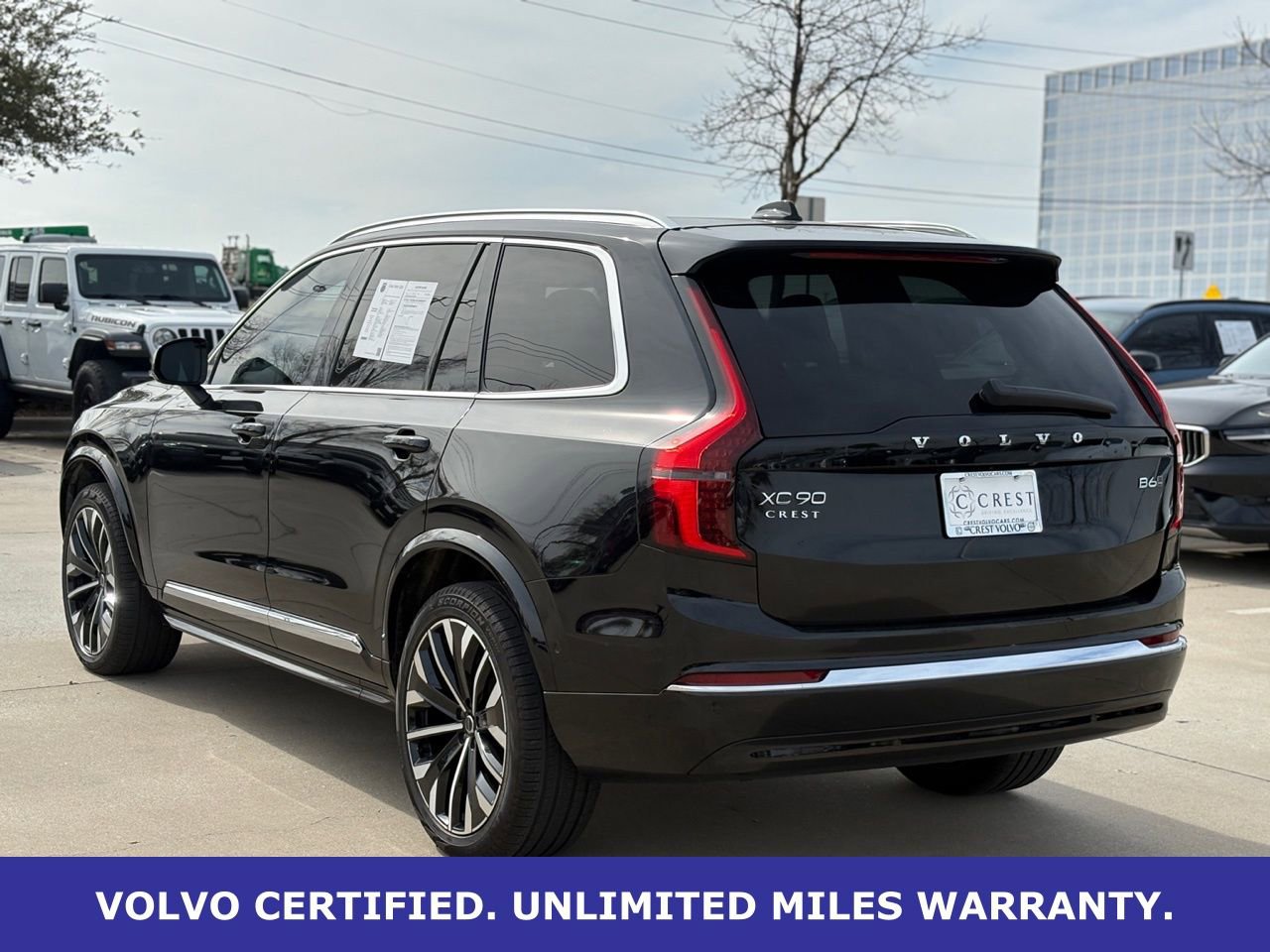 Certified 2025 Volvo XC90 B6 Plus image 7
