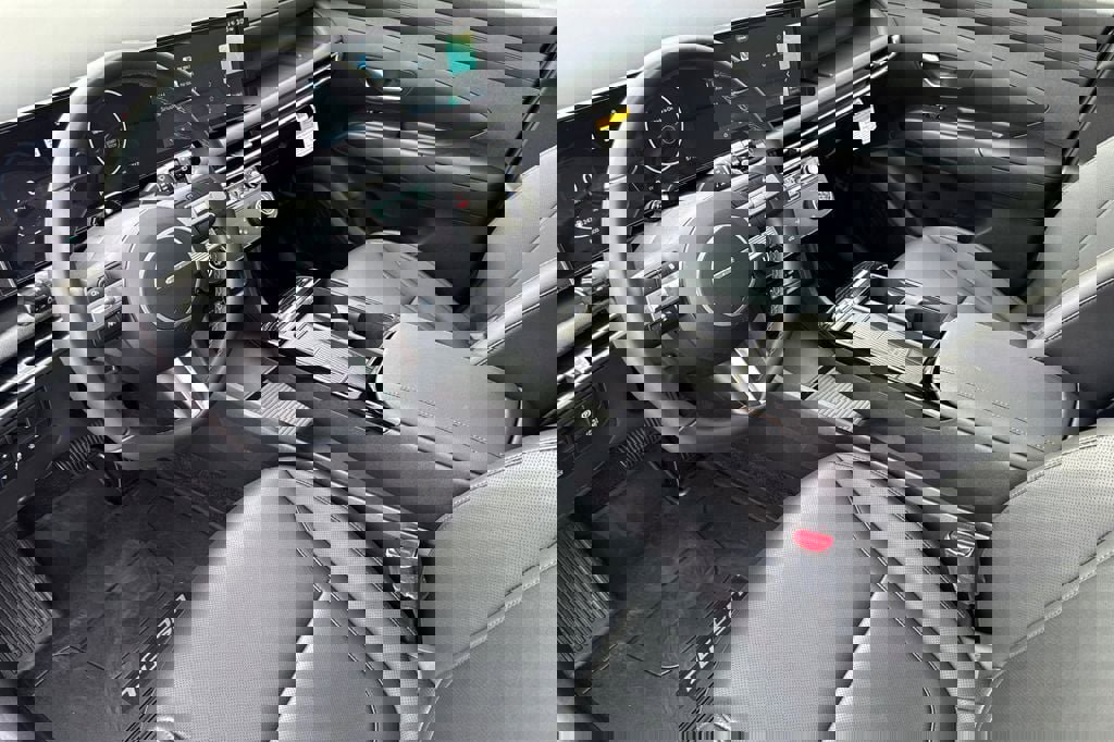 Used 2025 Hyundai Tucson SEL image 7