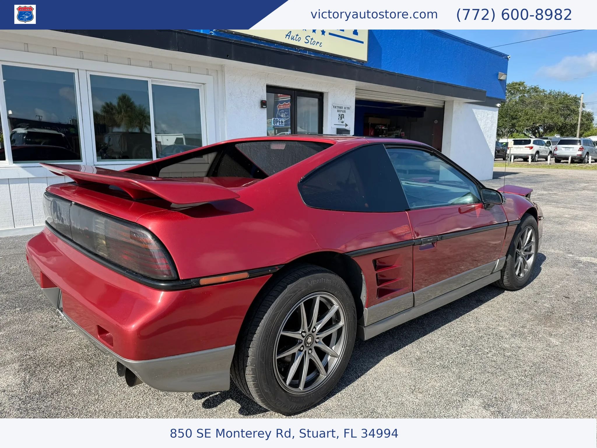 Used 1987 Pontiac Fiero GT RWD image 3