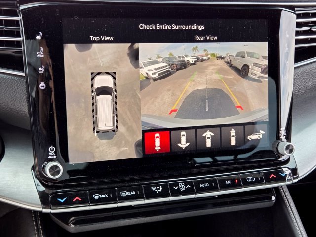 New 2026 Jeep Grand Wagoneer 2WD w/ Premium Group I image 24