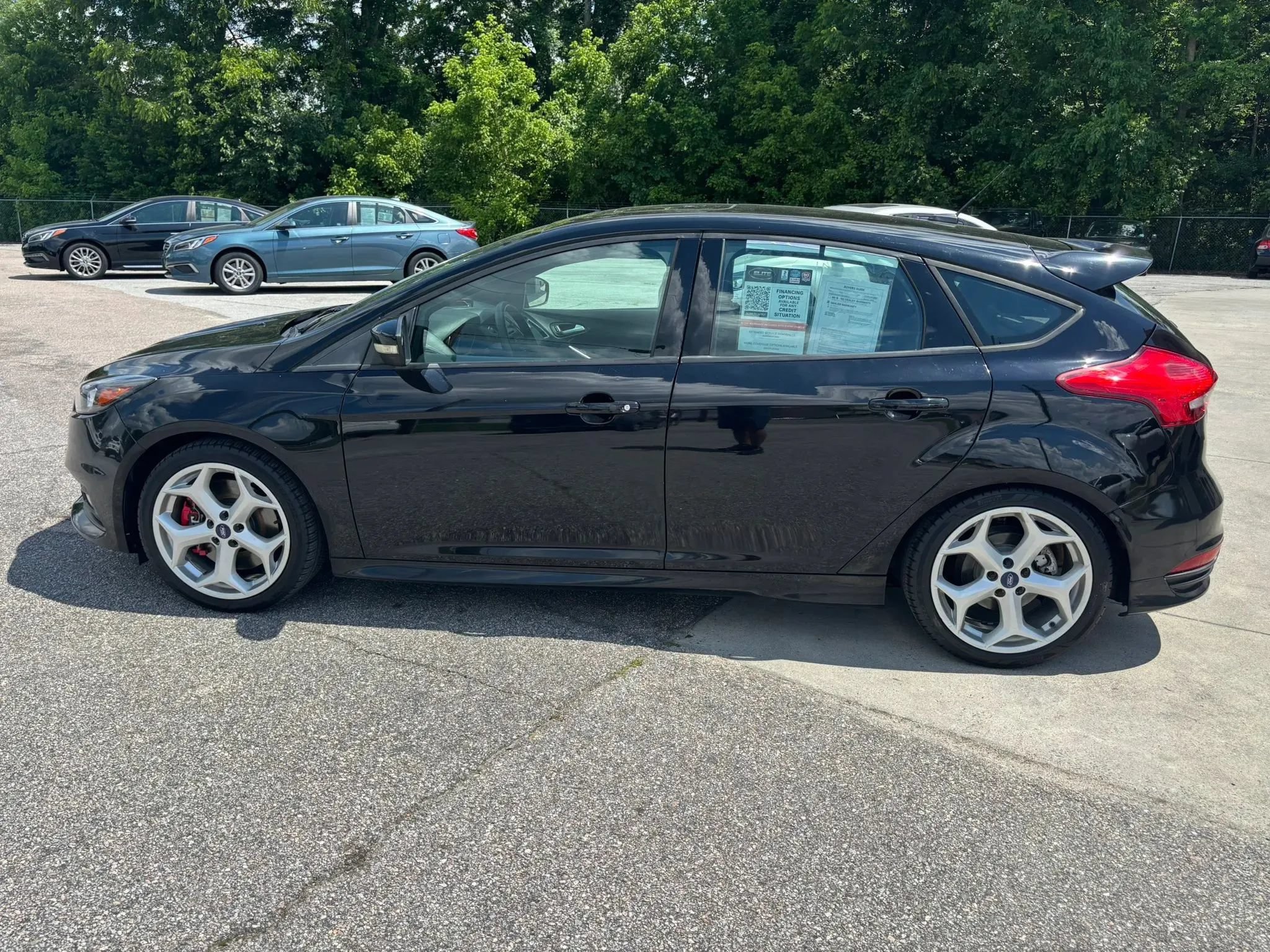 Used 2016 Ford Focus ST FWD image 8