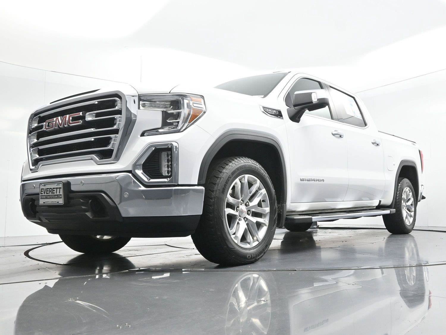 Used 2019 GMC Sierra 1500 SLT w/ SLT Premium Plus Package AWD/4WD image 49