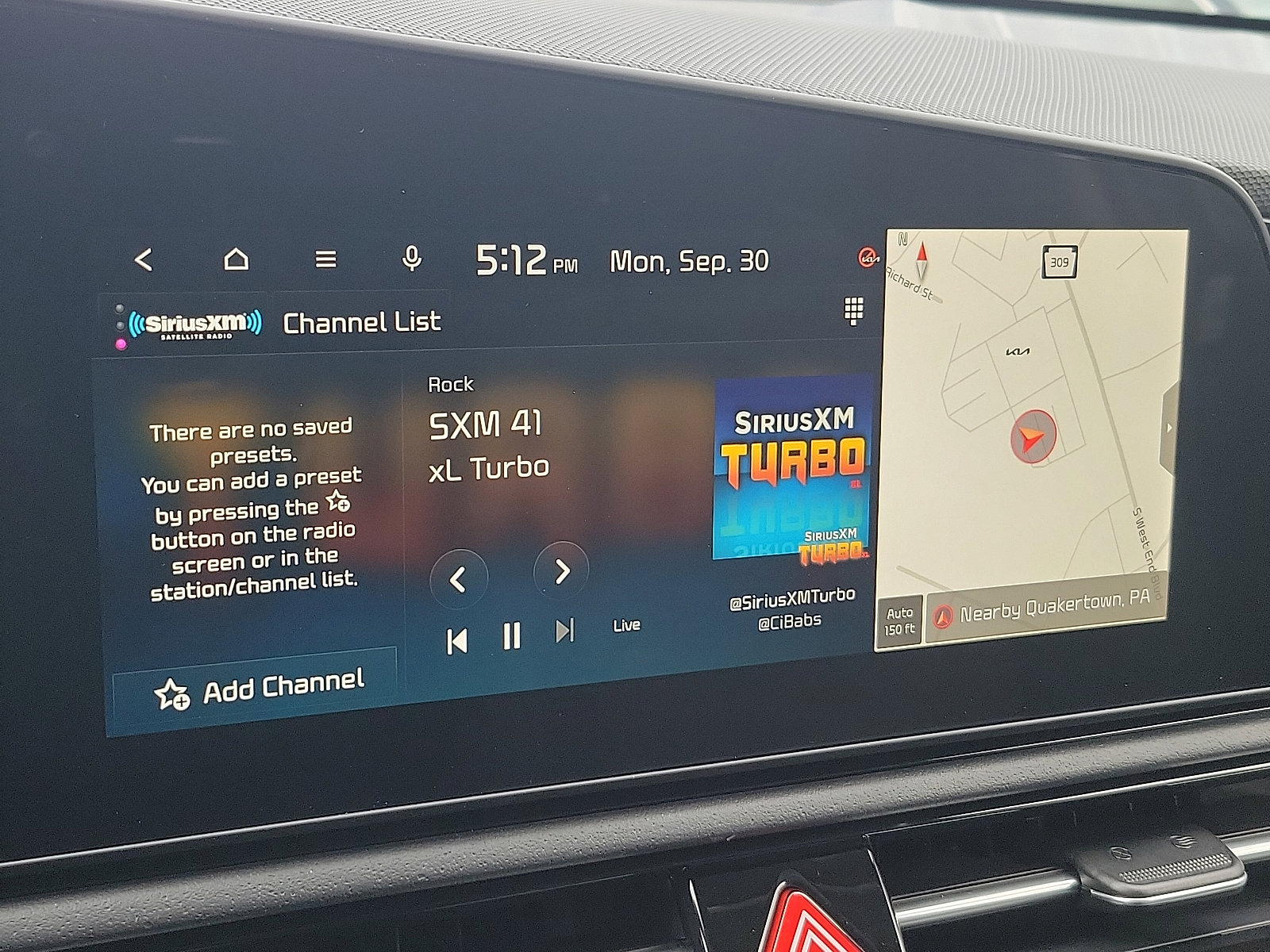 New 2025 Kia Niro EX image 12