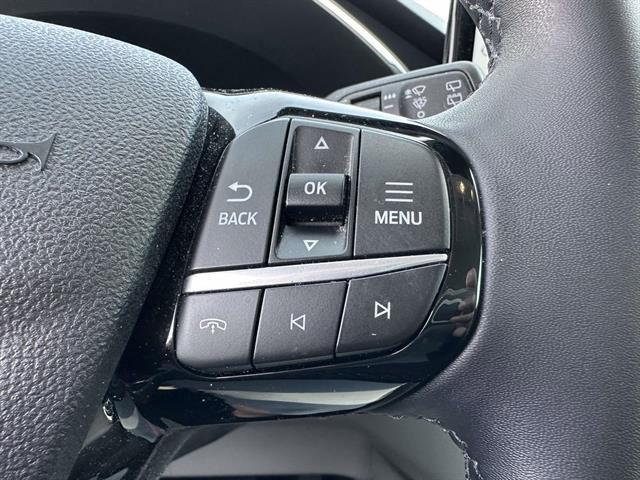 Used 2023 Ford Escape Platinum w/ Premium Technology Package AWD/4WD image 15