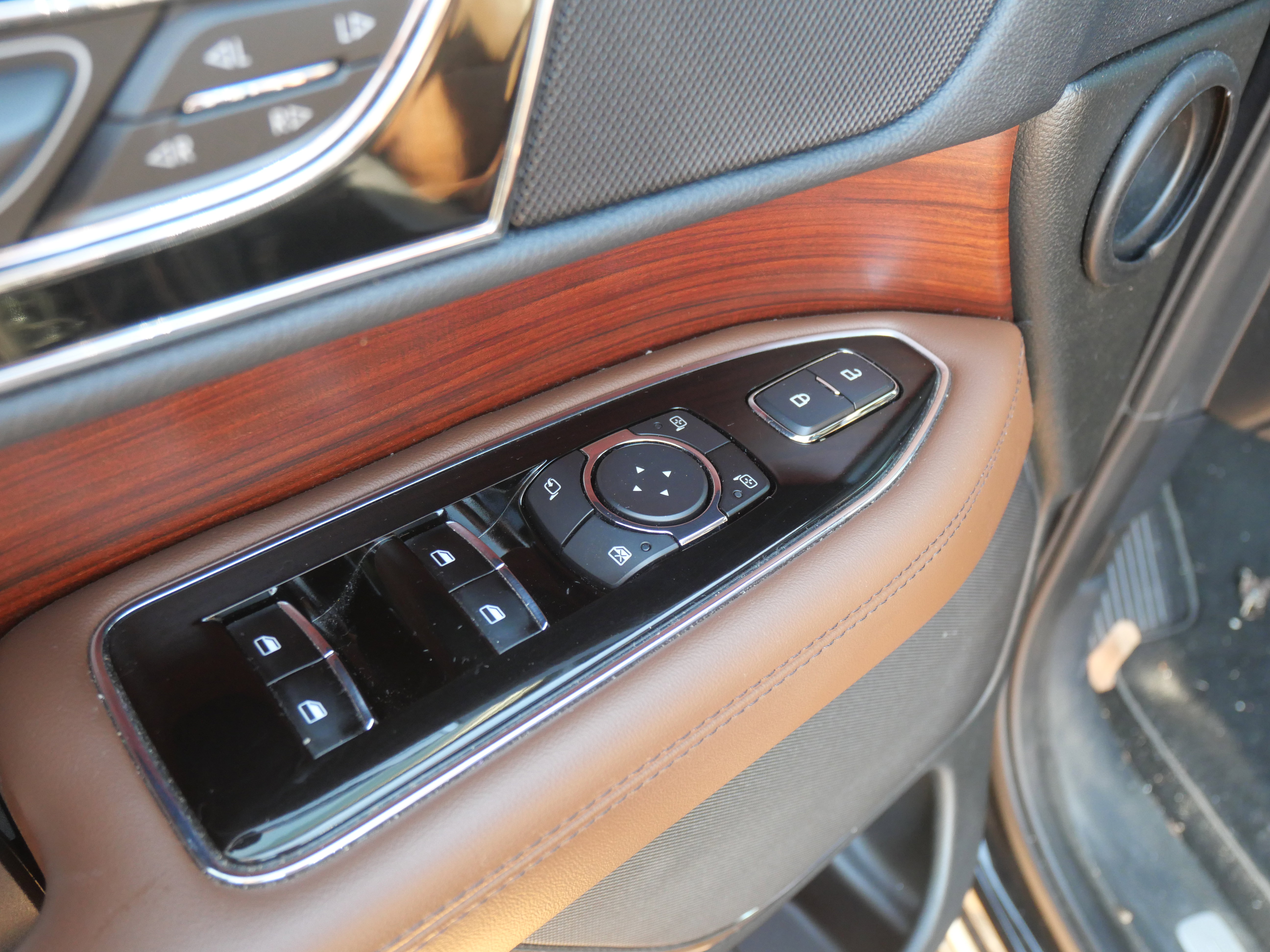 Used 2023 Lincoln Navigator Reserve w/ Monochromatic Package image 8