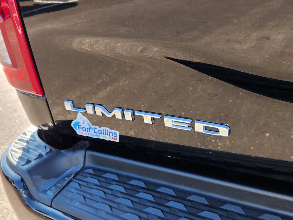Used 2025 RAM 2500 Limited AWD/4WD image 17