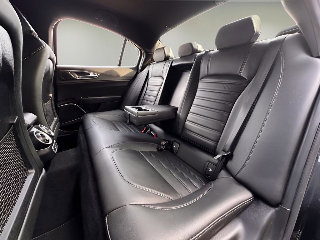 Used 2023 Alfa Romeo Giulia Quadrifoglio w/ Active Assist Plus Package image 23