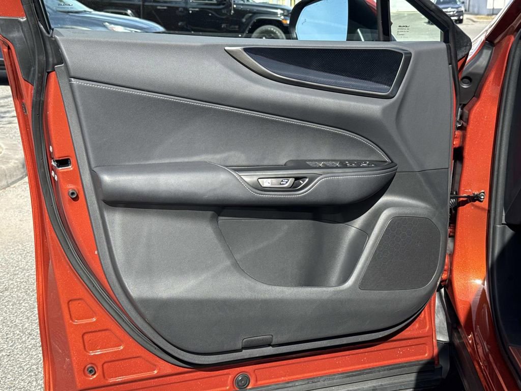 Used 2024 Lexus NX 250 FWD w/ Towing Package (2000 Lbs) image 21