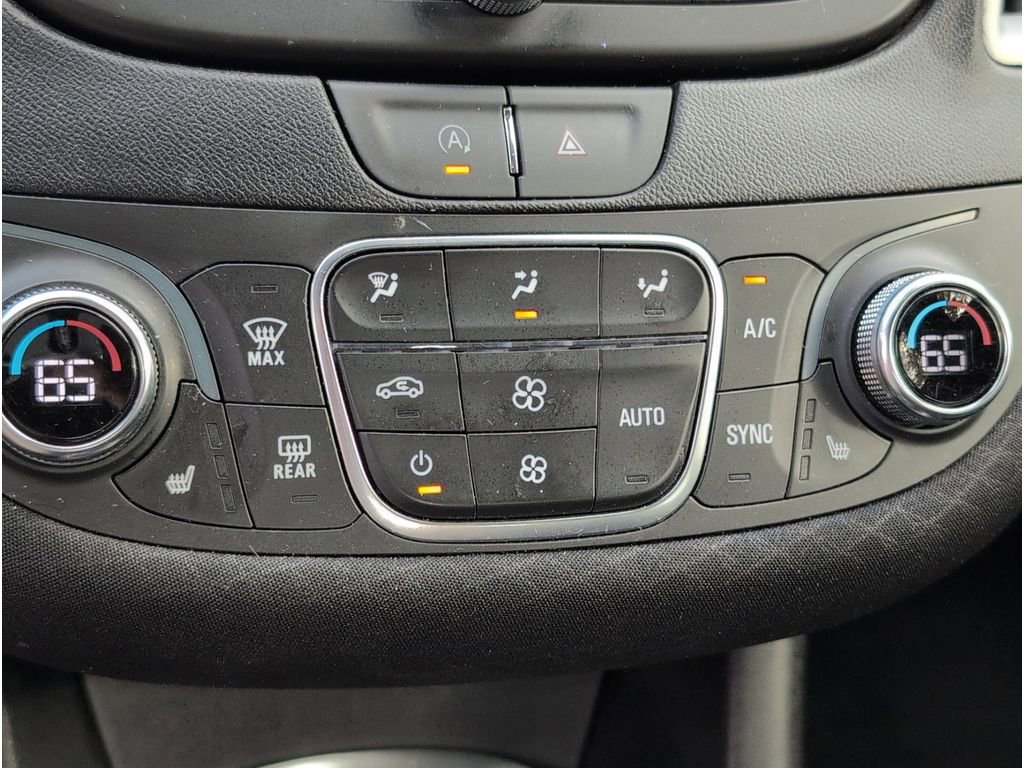 Used 2024 Chevrolet Malibu LT image 16