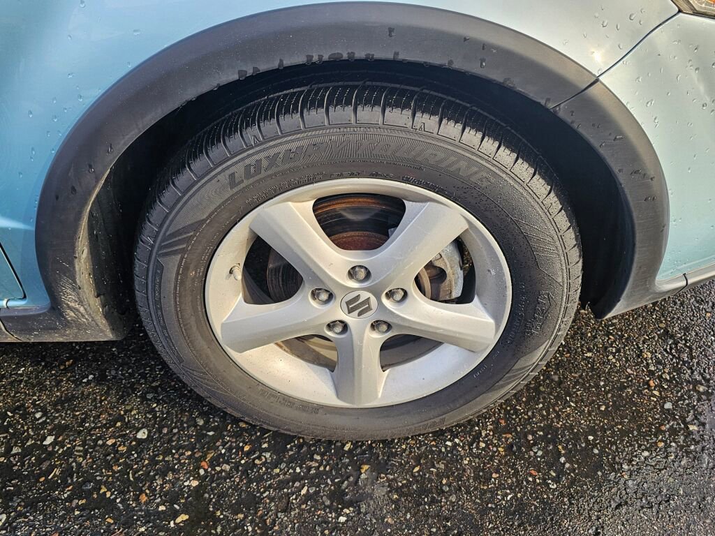 Used 2009 Suzuki SX4 AWD Hatchback image 26