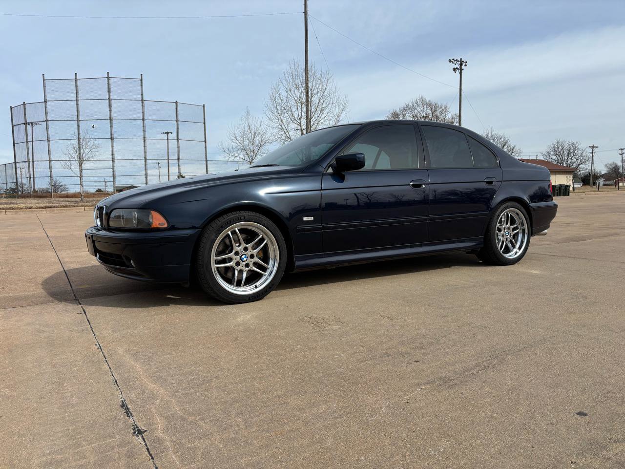 Used 2001 BMW 540i Sedan image 2