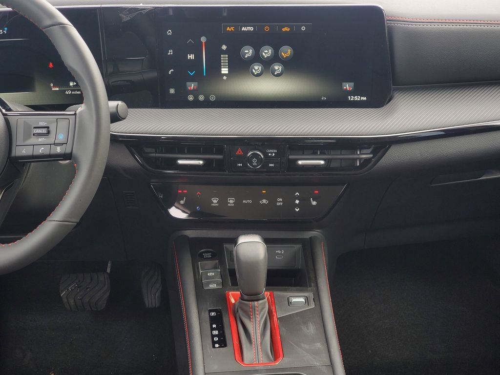 New 2026 Nissan Kicks SR w/ Cold Weather Package AWD/4WD image 29