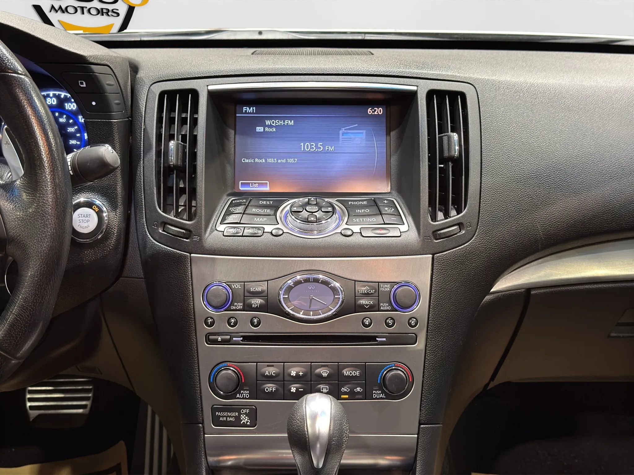 Used 2013 INFINITI G37 Journey w/ Premium Pkg image 18