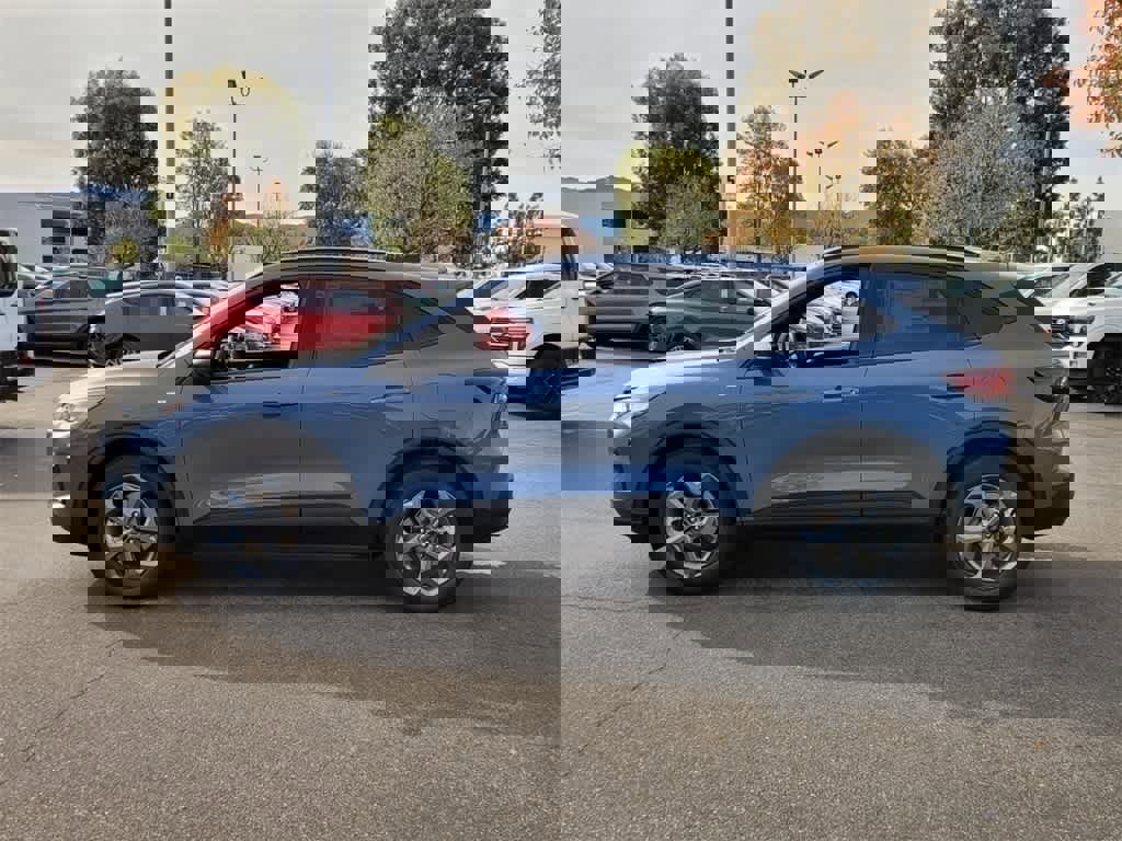 Used 2025 Ford Escape ST-Line image 2