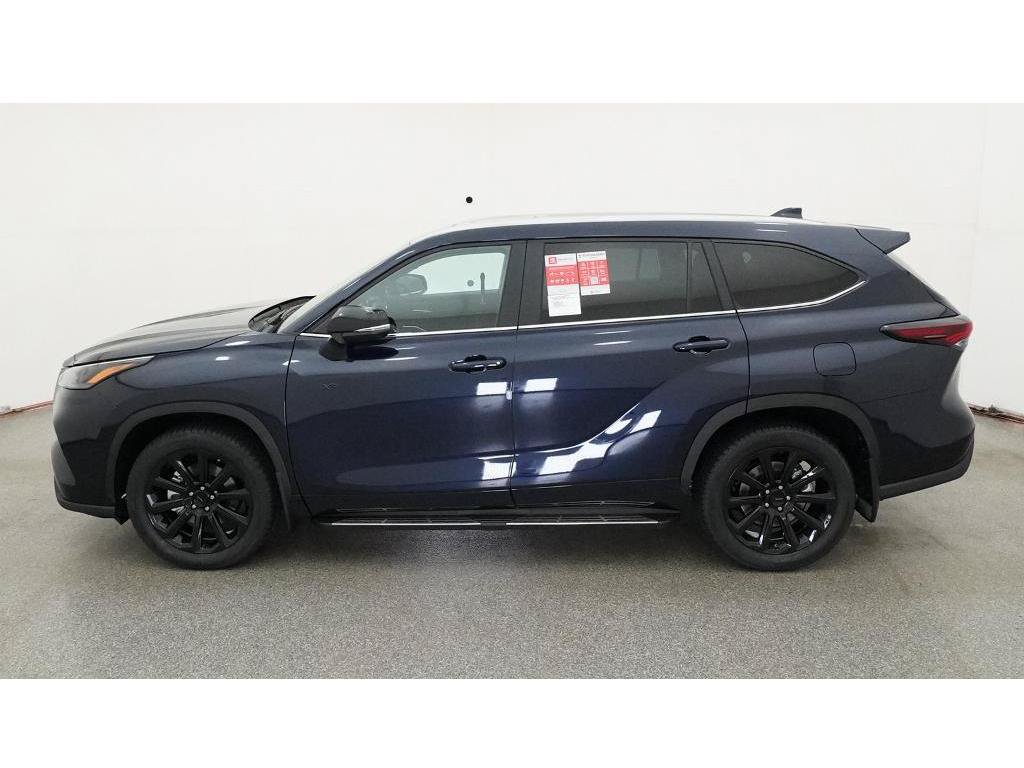 New 2026 Toyota Highlander XLE AWD/4WD image 3