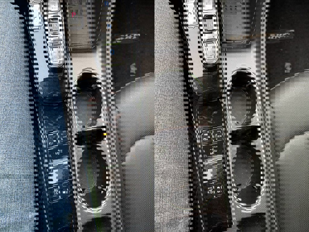 Used 2020 Hyundai Sonata Limited image 12