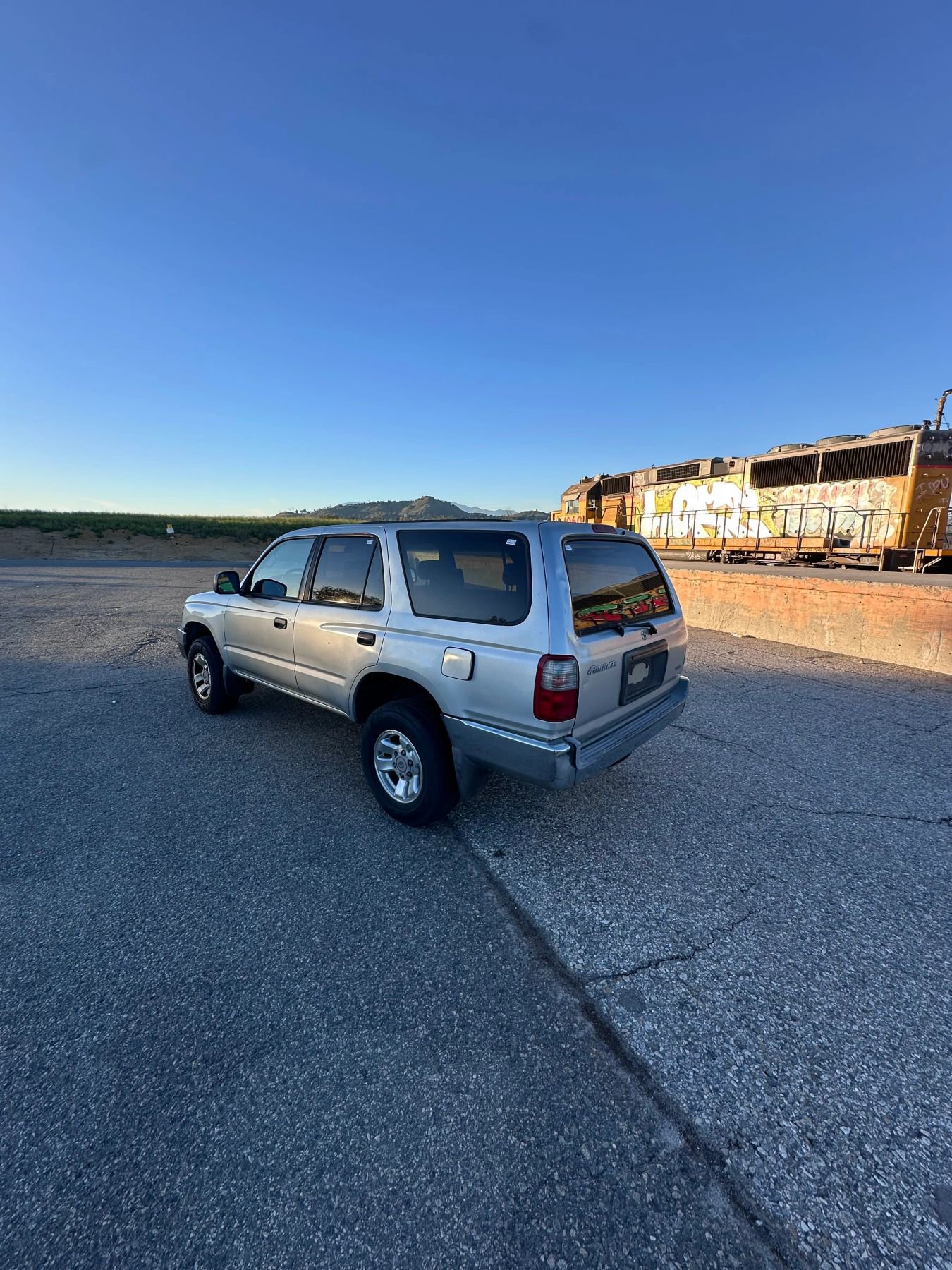 Used 2000 Toyota 4Runner Sport Utility 4D image 10