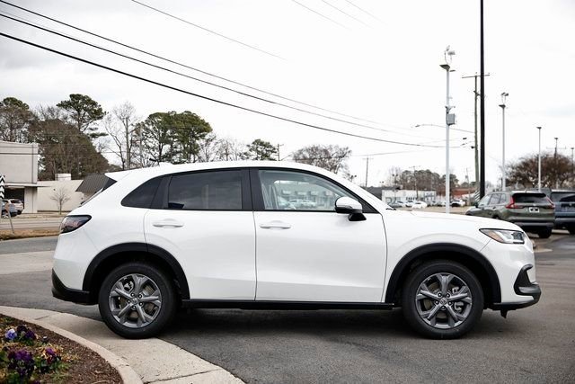 New 2026 Honda HR-V LX image 13