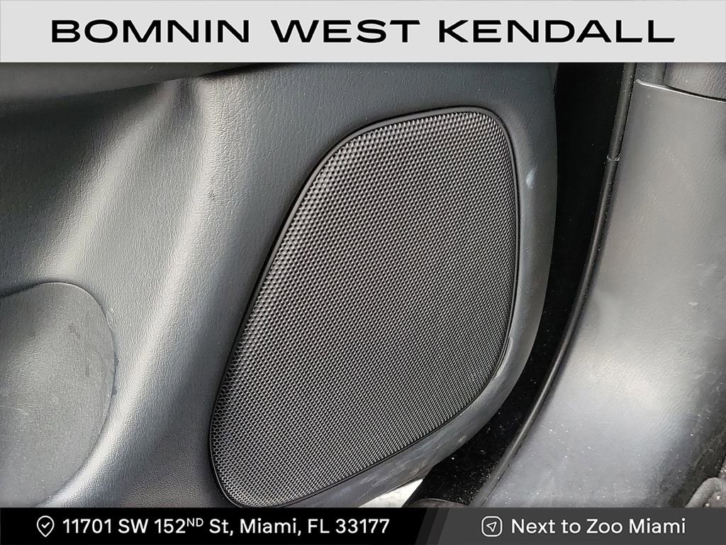 Used 2019 INFINITI QX60 Luxe w/ Essential Package image 30