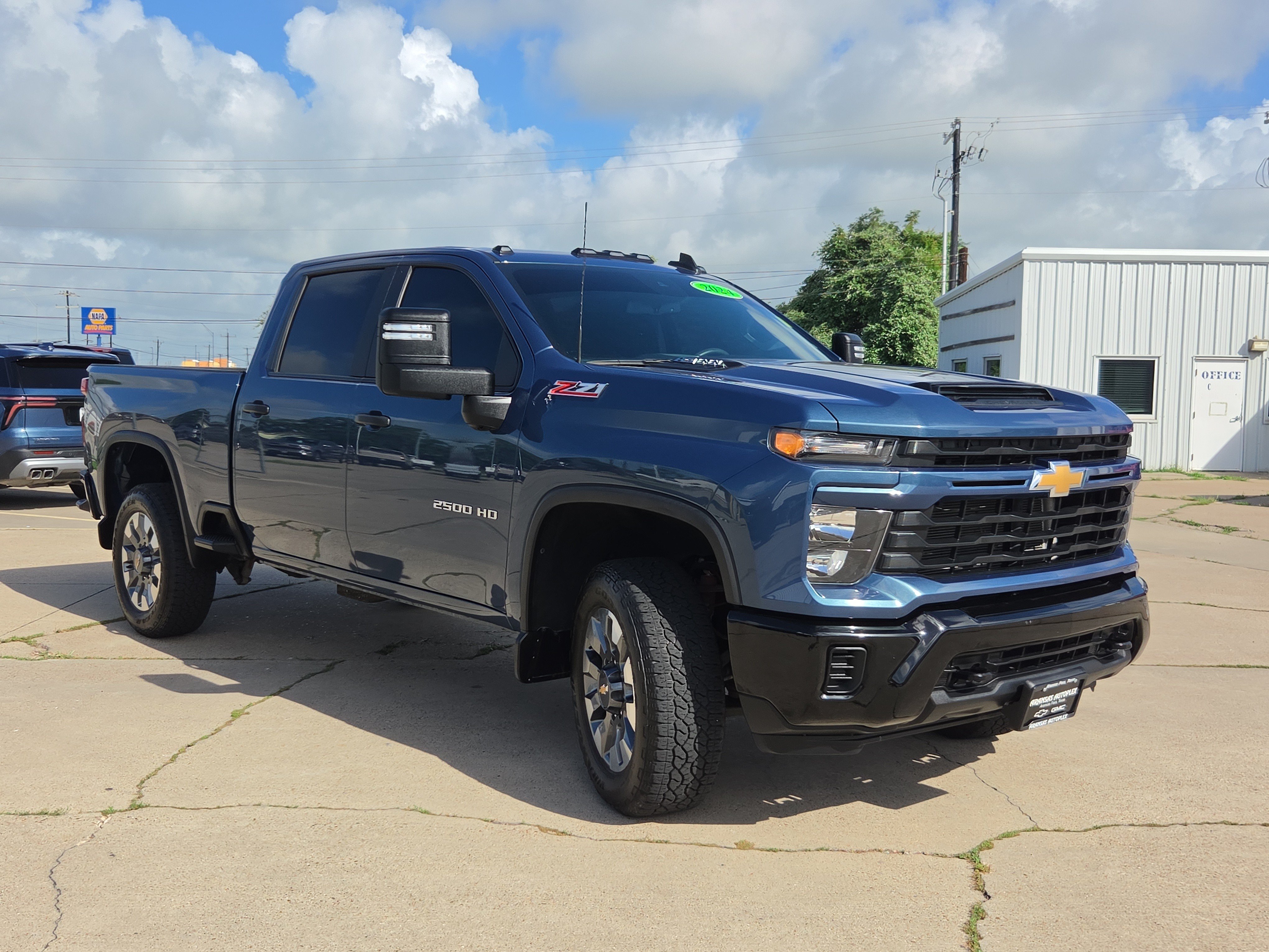 Used 2024 Chevrolet Silverado 2500 Custom w/ Custom Value Package AWD/4WD image 3