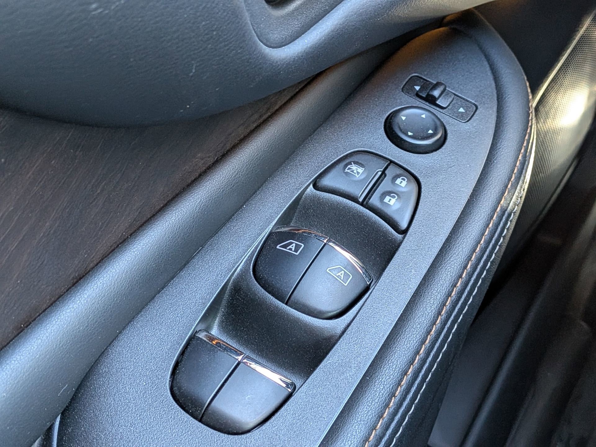 Used 2021 Nissan Murano Platinum w/ Cargo Package image 30