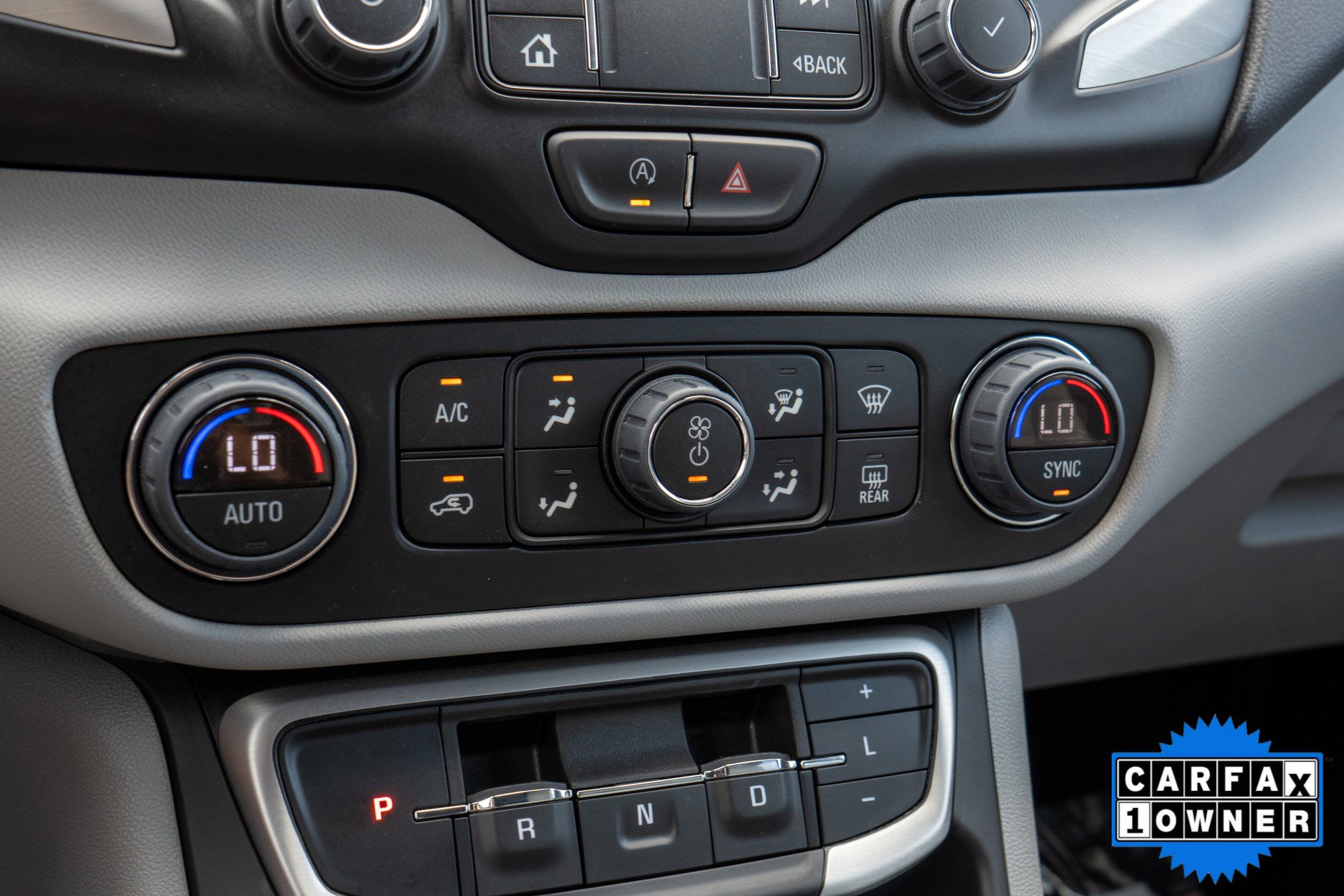 Used 2024 GMC Terrain SLT w/ LPO, Floor Liner Package image 14