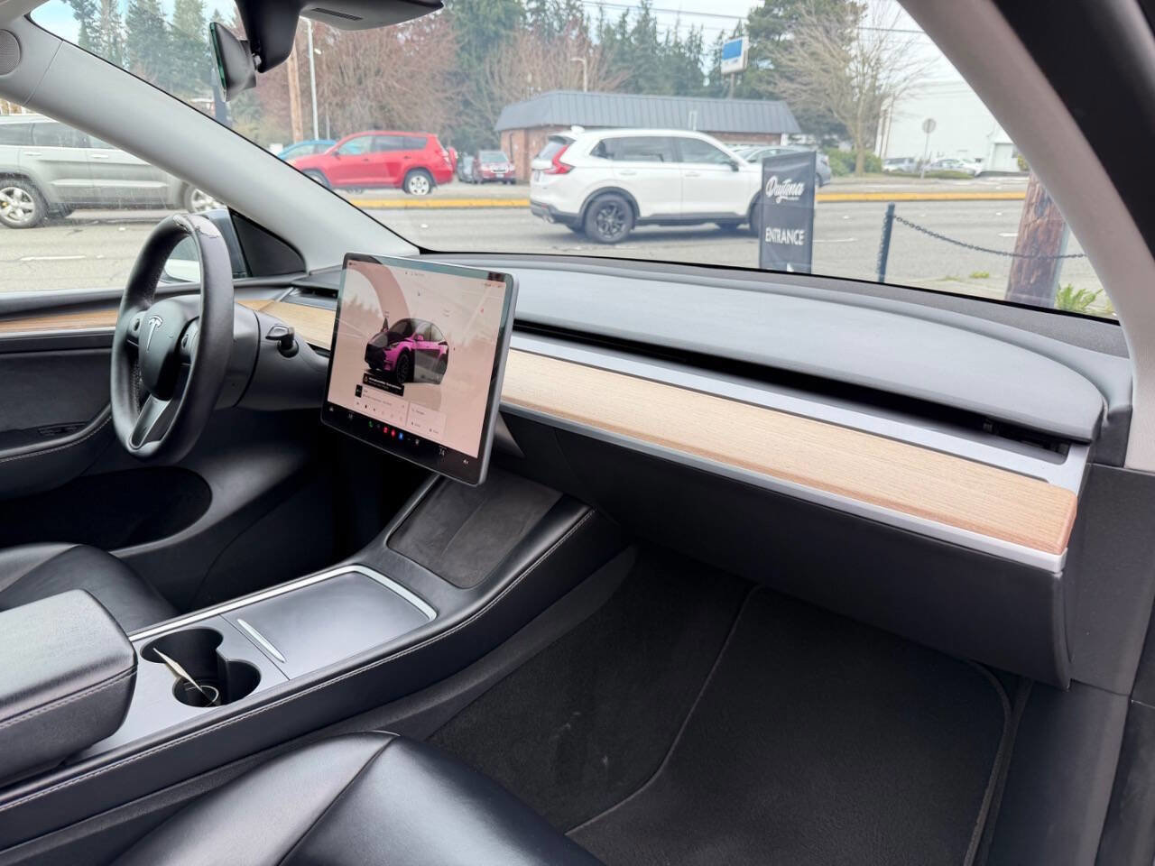 Used 2022 Tesla Model Y Performance image 17