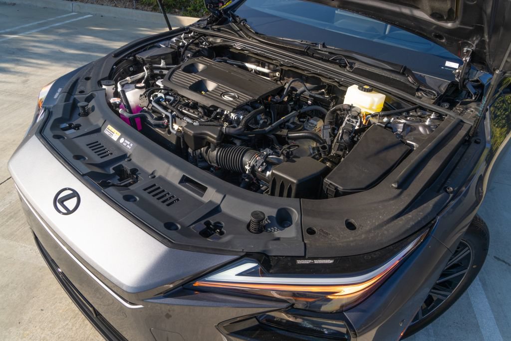 New 2026 Lexus ES 350h w/ Convenience Package FWD image 4