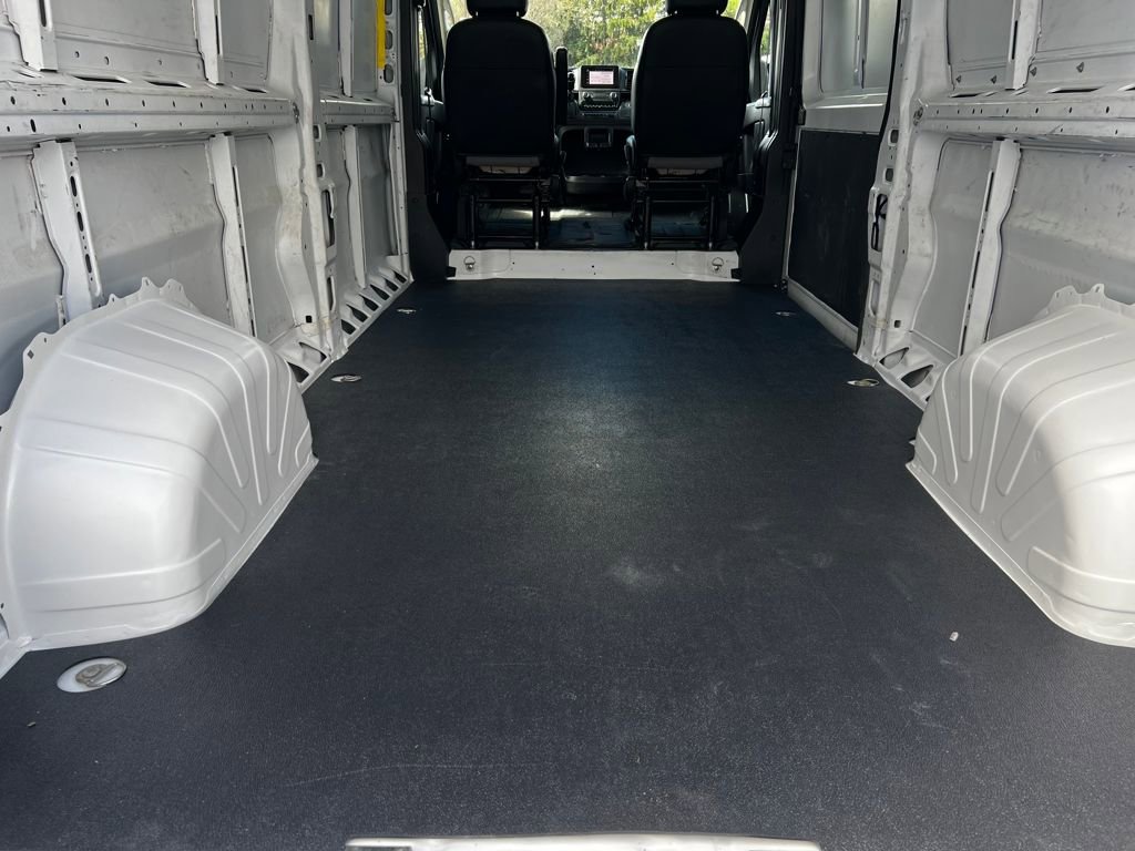 Used 2023 RAM ProMaster 2500 image 14