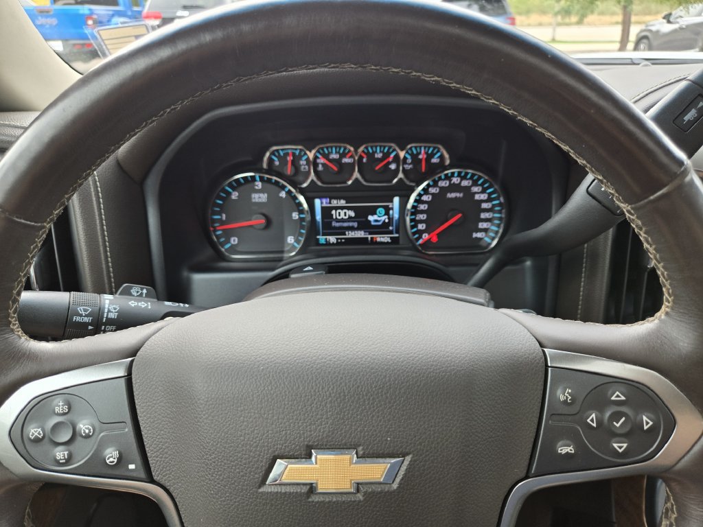 Used 2017 Chevrolet Silverado 1500 LTZ w/ LTZ Plus Package AWD/4WD image 19