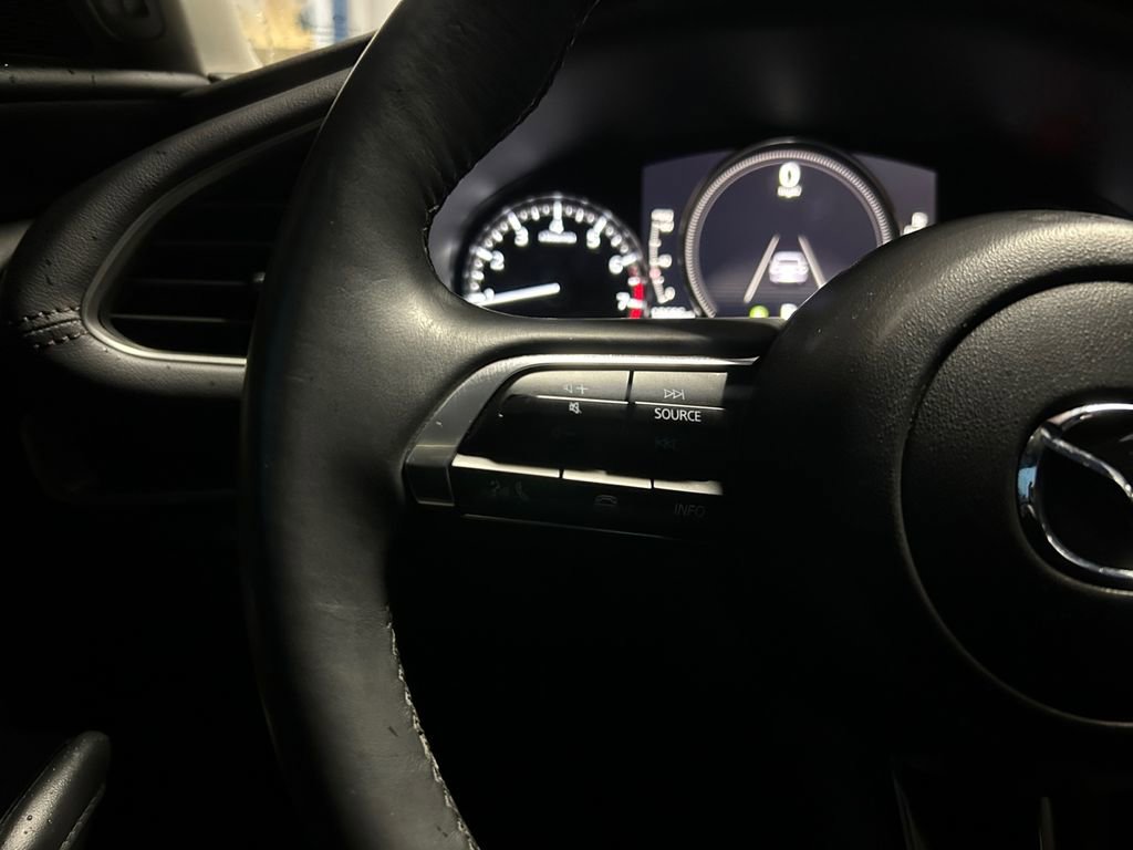 Used 2024 MAZDA MAZDA3 s image 18